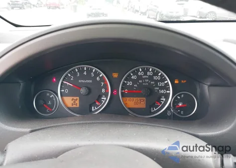 2005 Nissan Pathfinder Le from USA, damaged, VIN 5N1AR18W55C719769